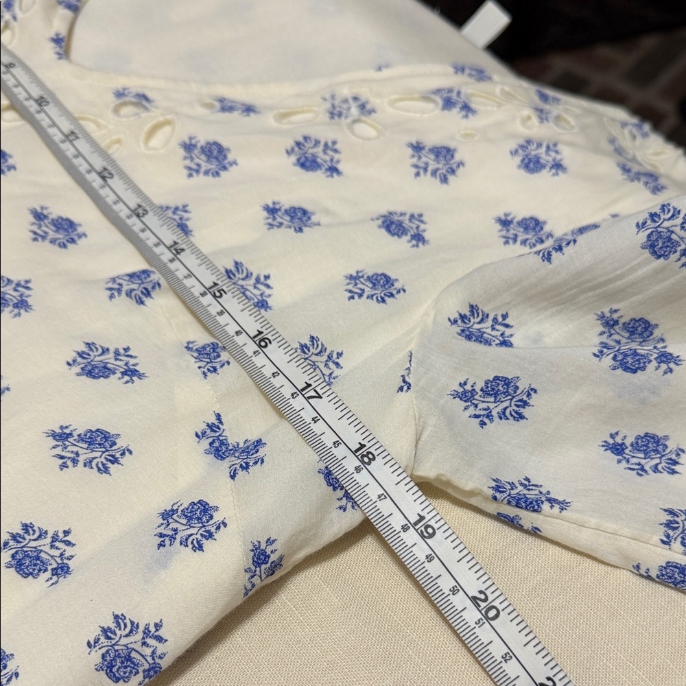 Anthropologie Meadow Rue Cream Dress & Blue Floral Print & Cut Outs Handkerchief - Picture 9 of 12